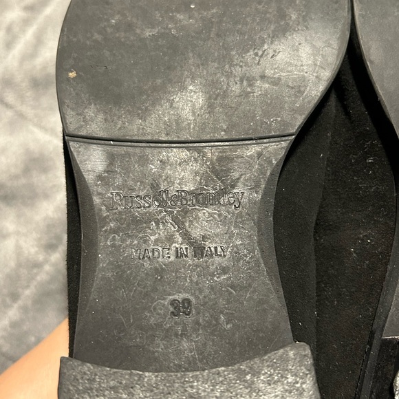 Russell & Bromley Black Loafers with Gold Chain - Picture 3 of 5